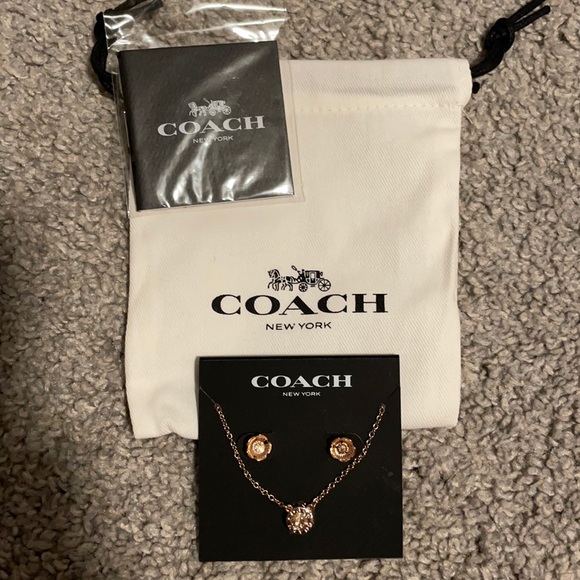 Coach Tea Rose Stud Set - Picture 2 of 4